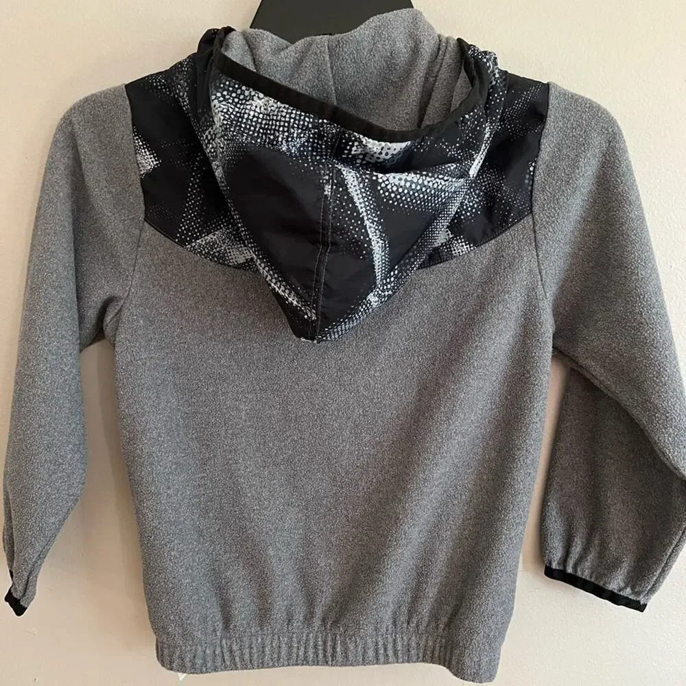 NIKE BOYS FULL ZIP HOODED JACKET SIZE SIZE 6